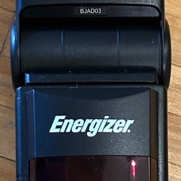 NEW ENERGIZER DIGITAL POWER ZOOM FLASH MODEL: ENF-600C - Picture 5 of 10